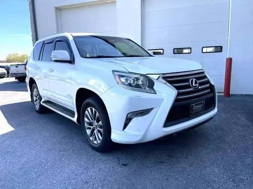 2015 Lexus GX Luxury 4WD photo