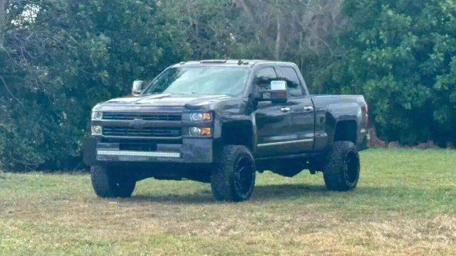 2015 Chevrolet Silverado 2500HD LTZ 4WD photo
