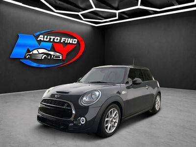 2015 MINI Hardtop 2 Door S FWD photo