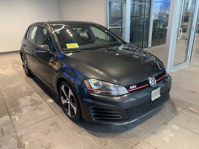 2016 Volkswagen Golf GTI SE FWD photo