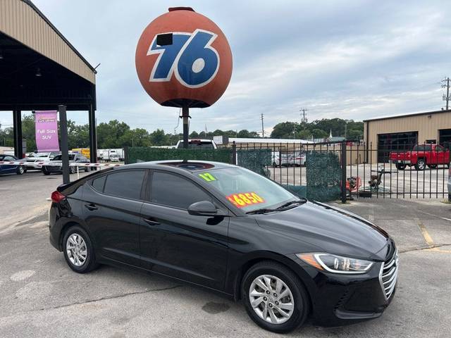 2017 Hyundai Elantra SE FWD photo