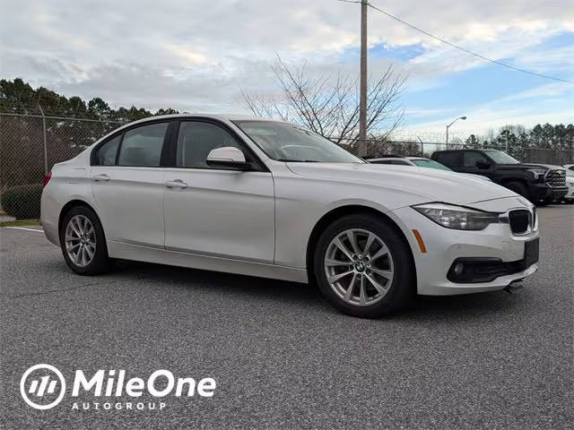 2016 BMW 3 Series 320i RWD photo