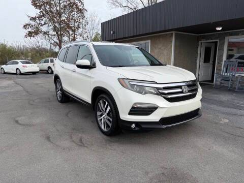 2016 Honda Pilot Elite AWD photo