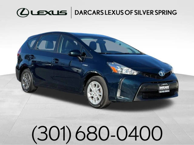2017 Toyota Prius v Four FWD photo