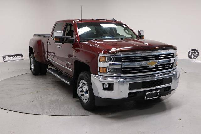 2016 Chevrolet Silverado 3500HD LTZ 4WD photo