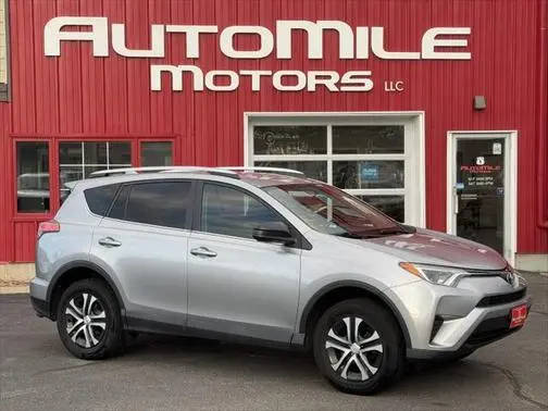 2016 Toyota RAV4 LE AWD photo