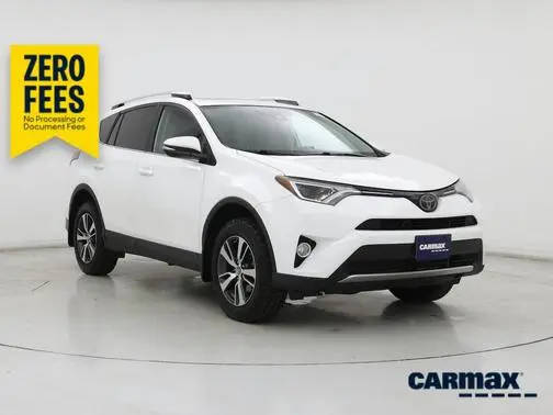 2016 Toyota RAV4 XLE AWD photo