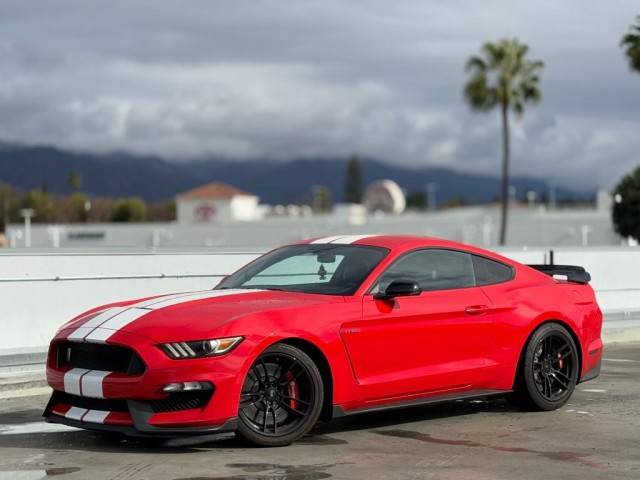 2016 Ford Mustang Shelby GT350 RWD photo