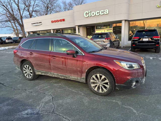 2017 Subaru Outback Limited AWD photo