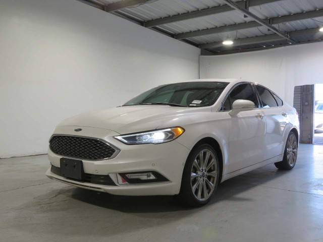 2017 Ford Fusion Platinum FWD photo