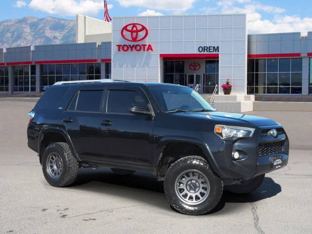 2016 Toyota 4Runner SR5 4WD photo
