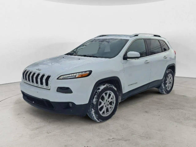 2016 Jeep Cherokee Latitude 4WD photo