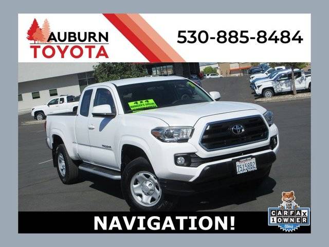 2016 Toyota Tacoma SR5 4WD photo