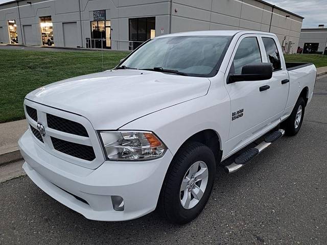 2016 Ram 1500 Express 4WD photo