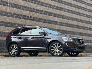 2017 Volvo XC60 Inscription AWD photo