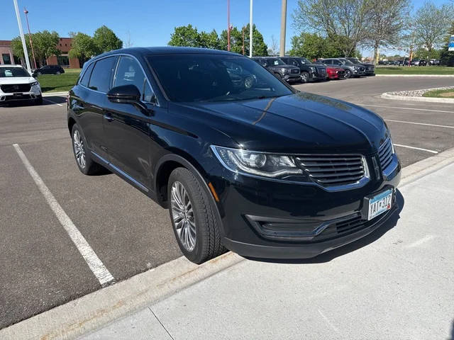 2016 Lincoln MKX Reserve AWD photo