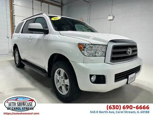 2016 Toyota Sequoia SR5 4WD photo