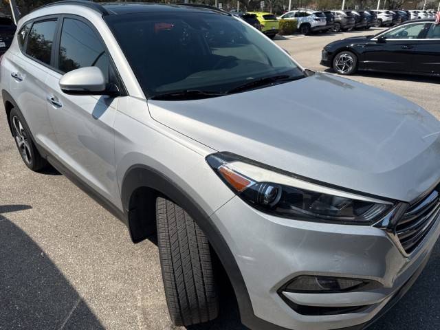 2016 Hyundai Tucson Limited FWD photo