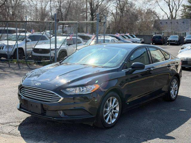 2017 Ford Fusion SE FWD photo