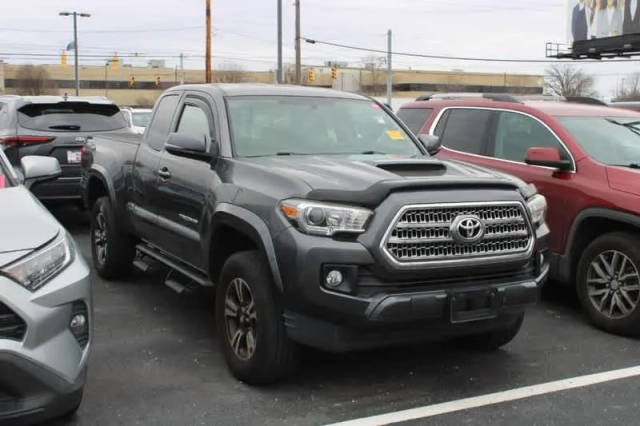 2016 Toyota Tacoma TRD Sport 4WD photo