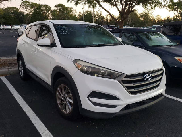 2016 Hyundai Tucson SE FWD photo