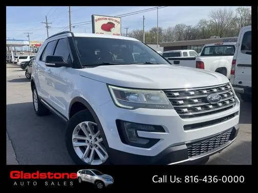 2017 Ford Explorer XLT FWD photo