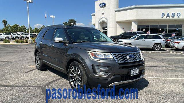 2017 Ford Explorer Platinum 4WD photo