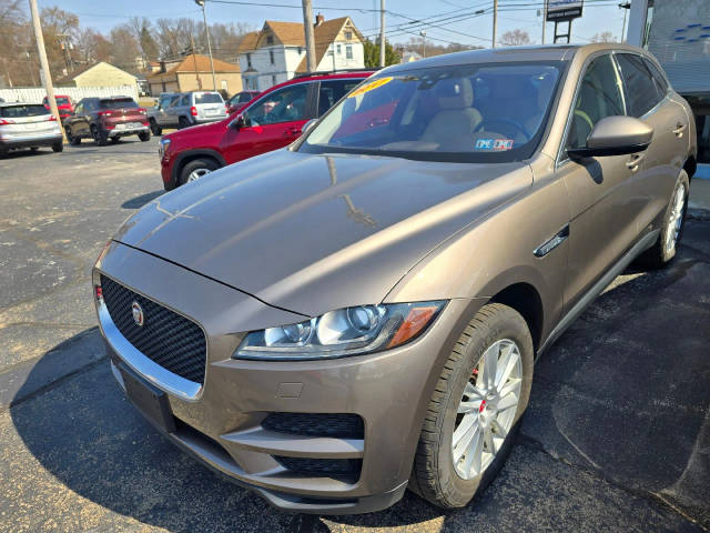 2017 Jaguar F-Pace 35t Prestige AWD photo
