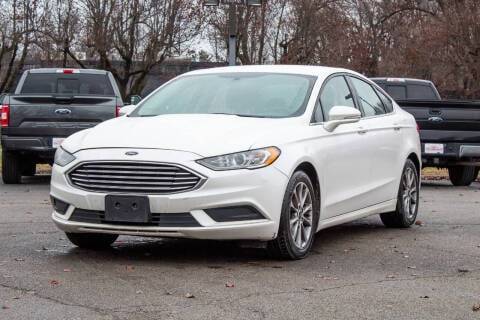 2017 Ford Fusion SE FWD photo