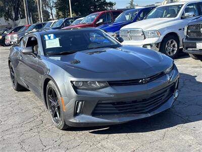 2017 Chevrolet Camaro 1LT RWD photo