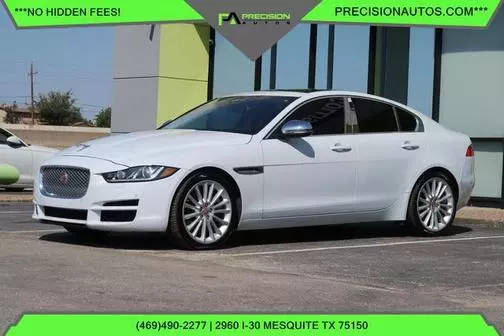 2017 Jaguar XE 35t First Edition RWD photo