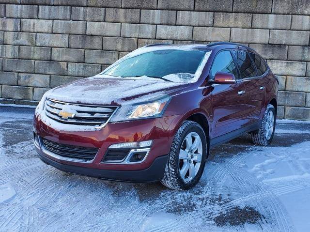 2017 Chevrolet Traverse LT FWD photo