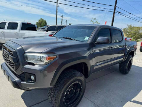 2016 Toyota Tacoma TRD Off Road 4WD photo