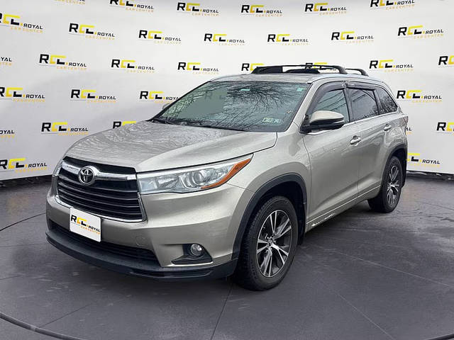 2016 Toyota Highlander XLE AWD photo