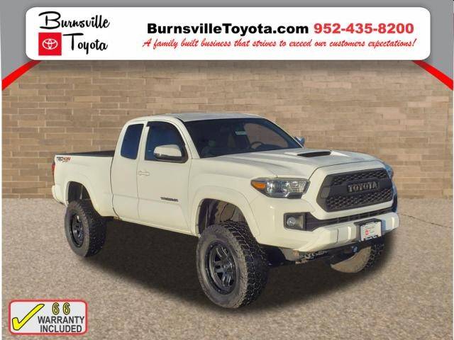 2016 Toyota Tacoma TRD Sport 4WD photo