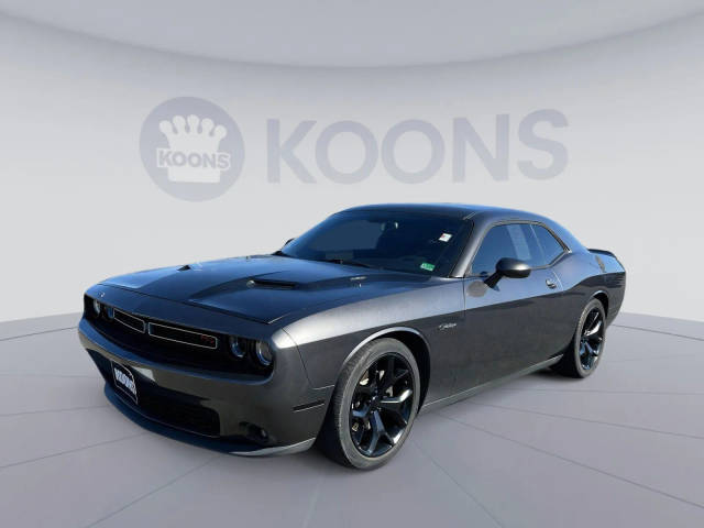 2015 Dodge Challenger R/T Plus RWD photo