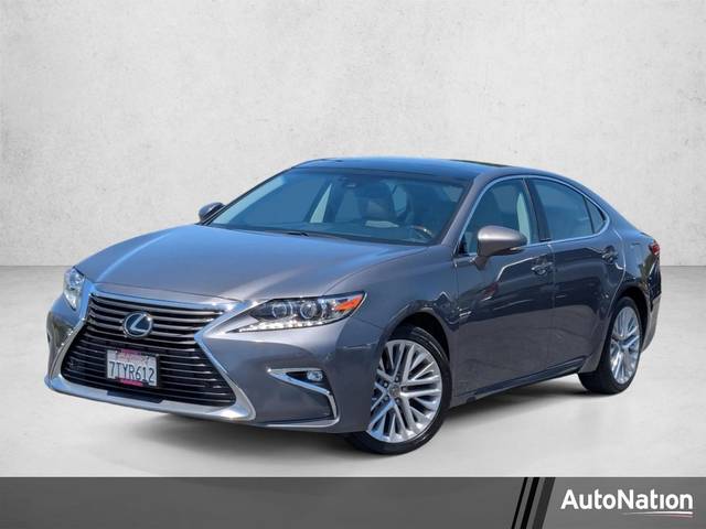 2016 Lexus ES FWD photo