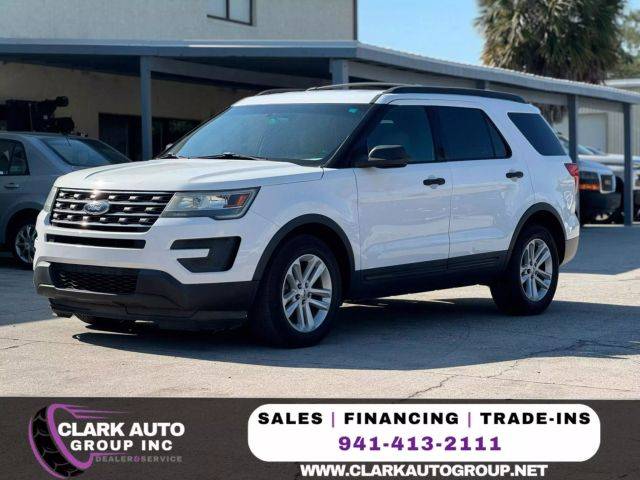 2017 Ford Explorer Base FWD photo