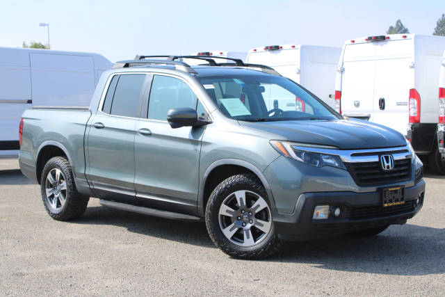 2017 Honda Ridgeline RTL-T AWD photo