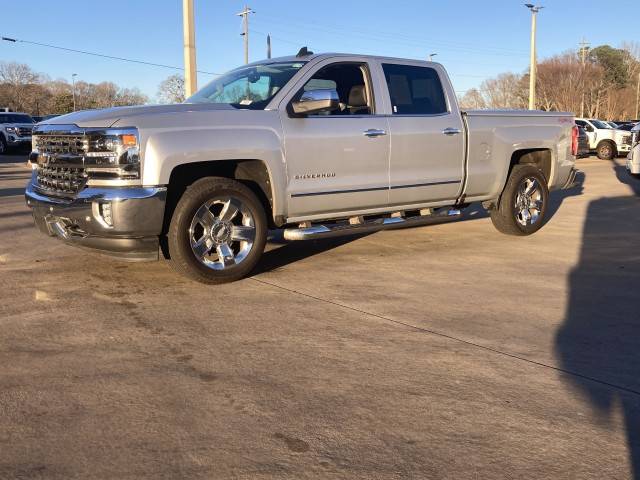 2017 Chevrolet Silverado 1500 LTZ 4WD photo