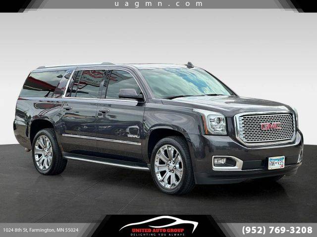 2016 GMC Yukon XL Denali 4WD photo