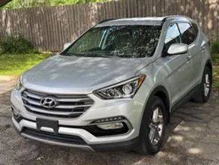 2017 Hyundai Santa Fe Sport 2.4L AWD photo