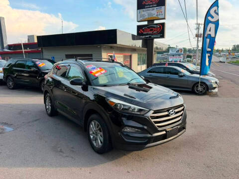 2016 Hyundai Tucson SE AWD photo