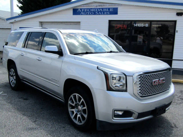 2016 GMC Yukon XL Denali RWD photo