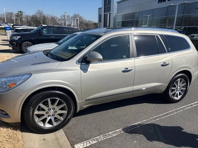 2017 Buick Enclave Leather AWD photo