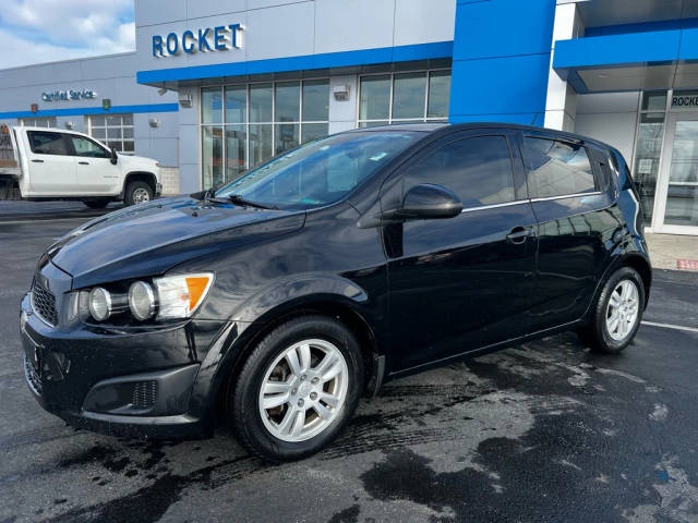 2016 Chevrolet Sonic LT FWD photo