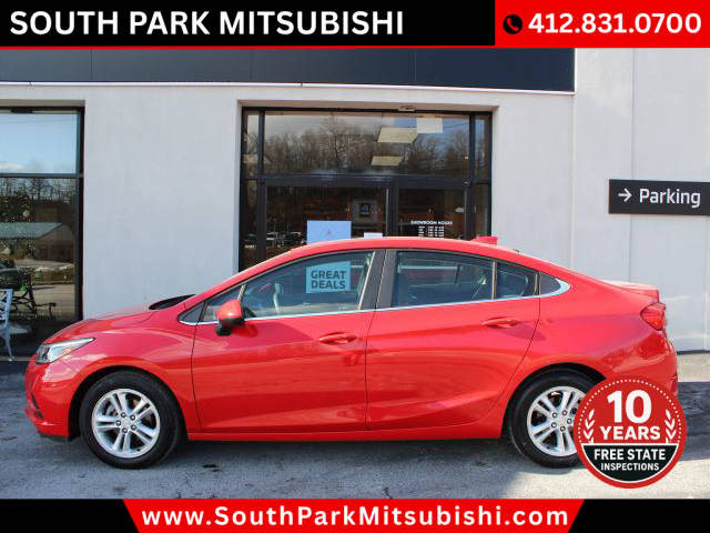 2016 Chevrolet Cruze LT FWD photo