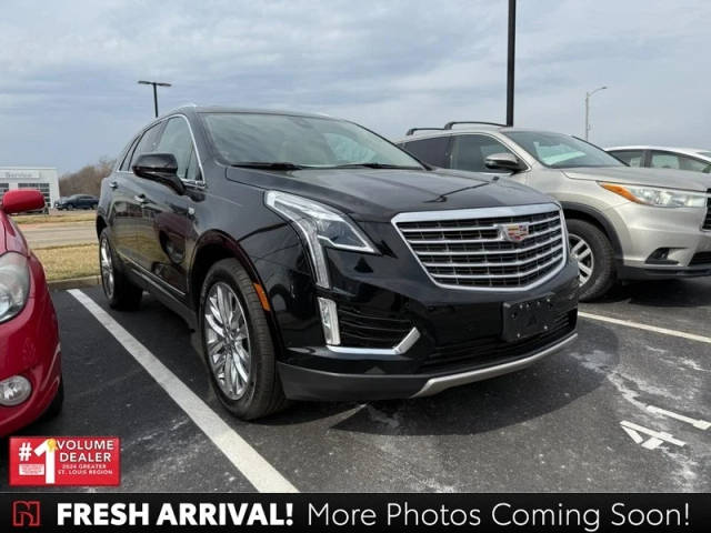 2017 Cadillac XT5 Platinum AWD AWD photo