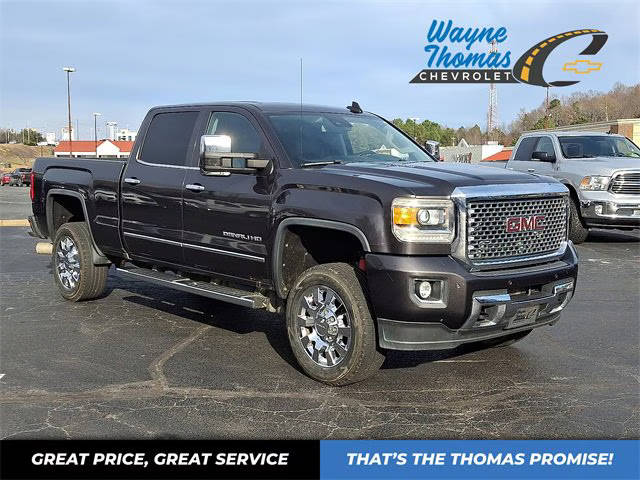 2016 GMC Sierra 2500HD Denali 4WD photo