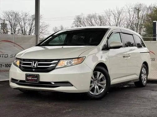 2016 Honda Odyssey SE FWD photo